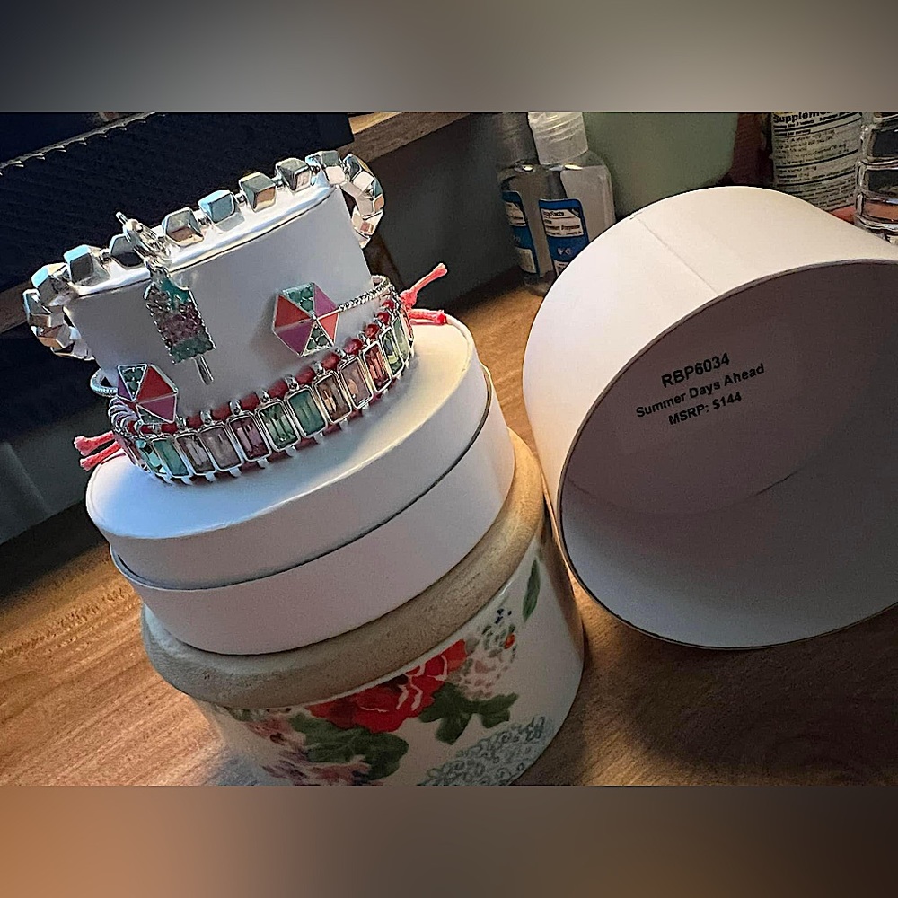Bomb party Summer 2023 stack